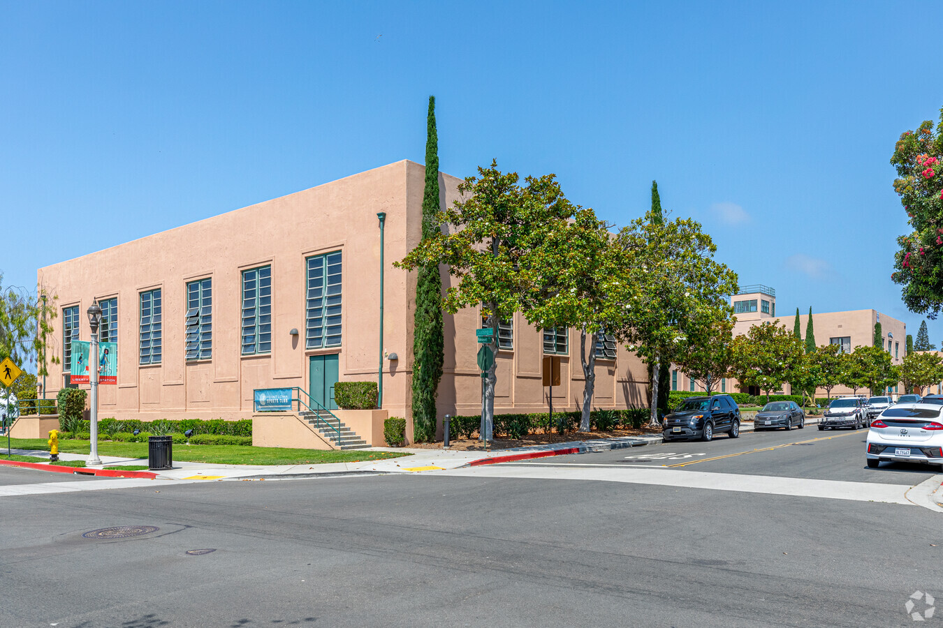 2751 Roosevelt Road San Diego, CA 92106 – exterior 1