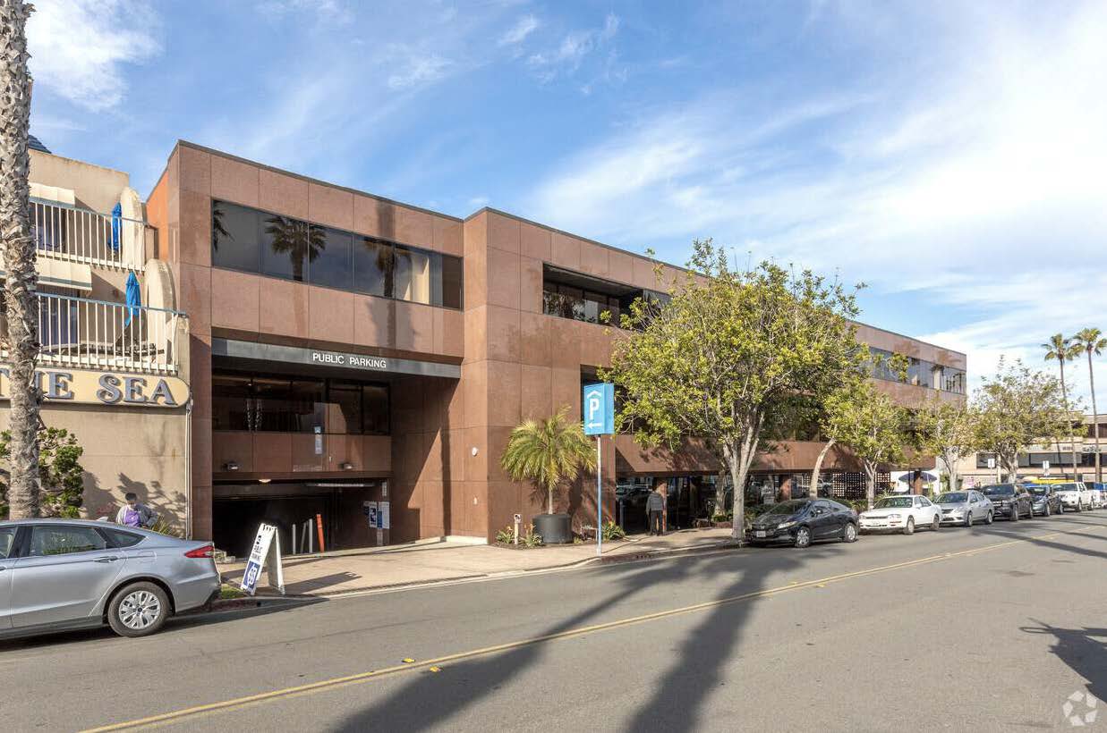 875 Prospect street - Retail-Office Space - exterior 5